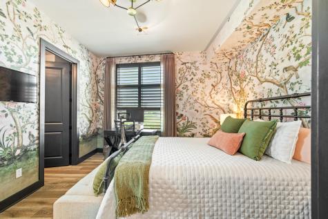 5 Gadsdenboro Street Charleston SC 29401