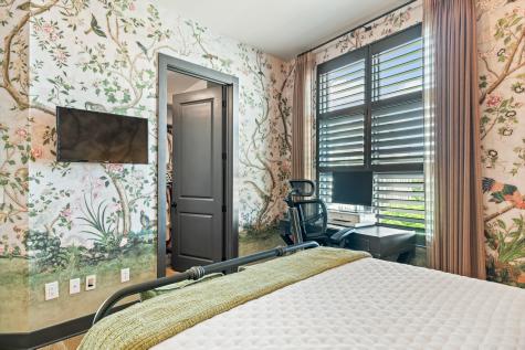 5 Gadsdenboro Street Charleston SC 29401