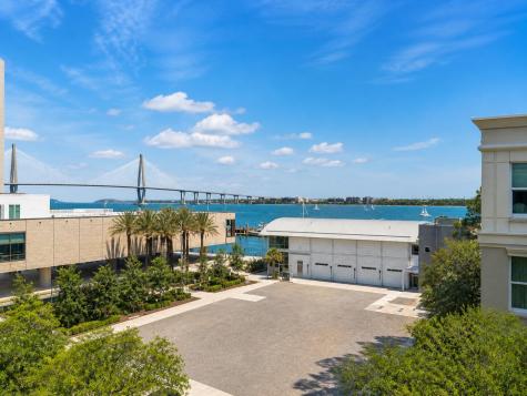2 Laurens Street Charleston SC 29401