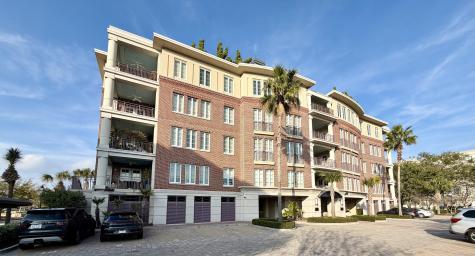 2 Laurens Street Charleston SC 29401