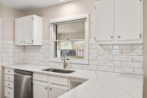298 Summerset Lane Summerville SC 29483