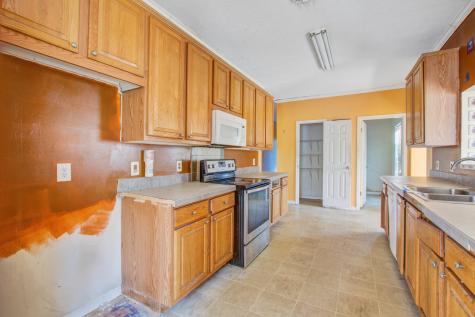 5664 Dixie Plantation Road Hollywood SC 29449