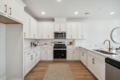 221 Harding Lane Goose Creek SC 29445