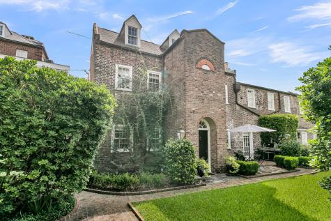 55 Laurens Street Charleston SC 29401