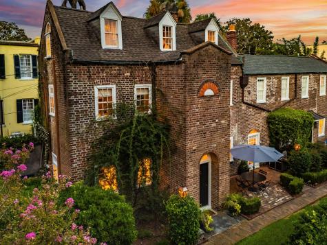 55 Laurens Street Charleston SC 29401