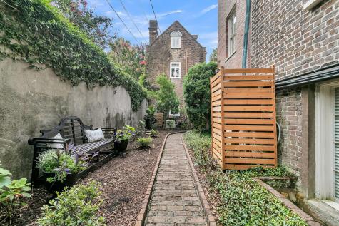 55 Laurens Street Charleston SC 29401