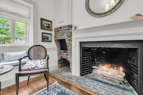 55 Laurens Street Charleston SC 29401