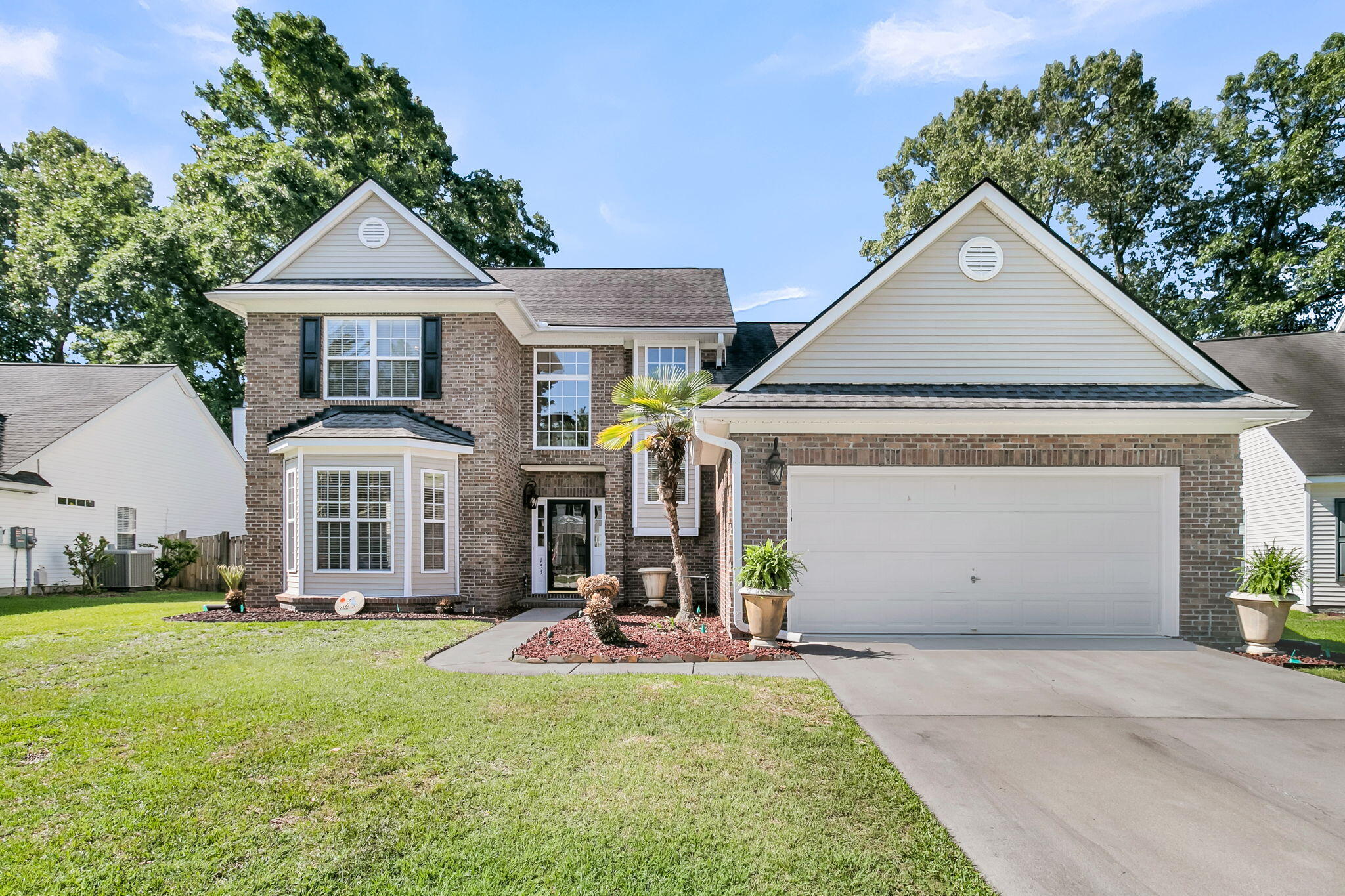 153 Oakbluff Road Summerville SC 29485