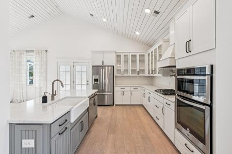 1009 Oak Bluff Avenue Charleston SC 29492