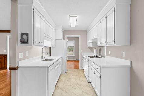 100 Medway Square Summerville SC 29485