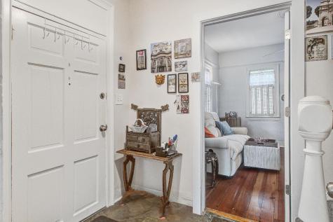 5 Bull Street Charleston SC 29401