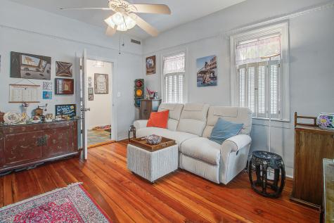 5 Bull Street Charleston SC 29401