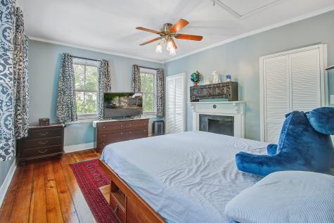 5 Bull Street Charleston SC 29401