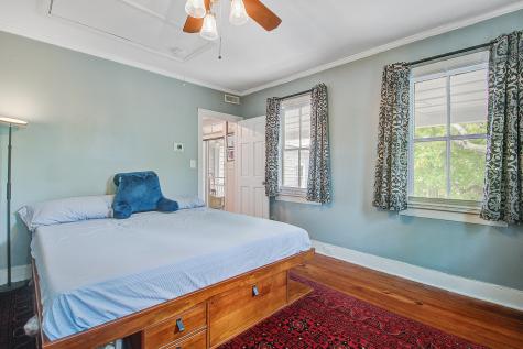 5 Bull Street Charleston SC 29401