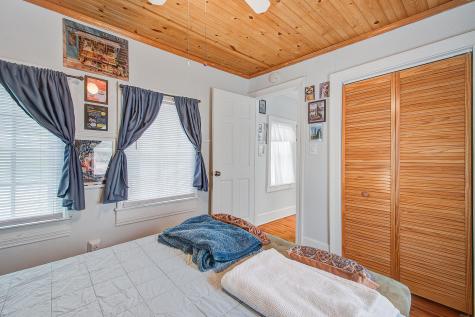 5 Bull Street Charleston SC 29401