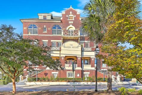 55 Ashley Avenue Charleston SC 29401