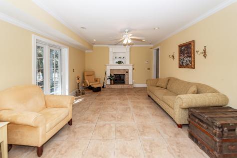 6976 Maybank Highway Wadmalaw Island SC 29487