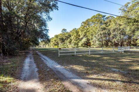 6976 Maybank Highway Wadmalaw Island SC 29487