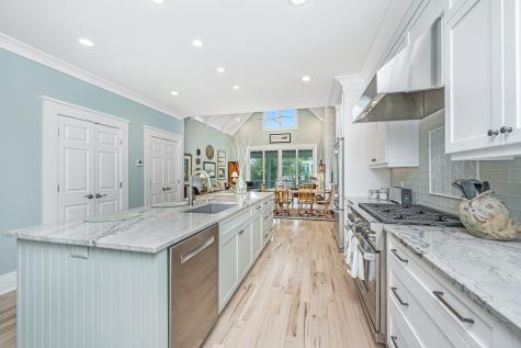 1594 Creekwood Road Edisto Island SC 29438