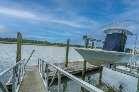 1594 Creekwood Road Edisto Island SC 29438
