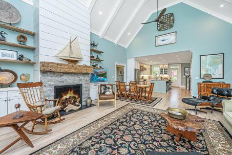 1594 Creekwood Road Edisto Island SC 29438