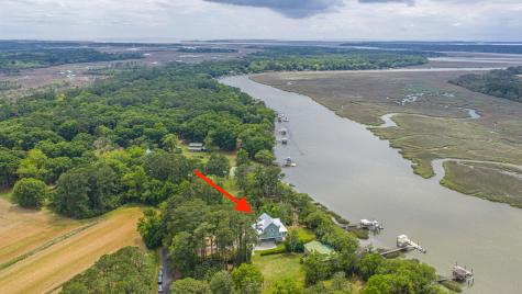 1594 Creekwood Road Edisto Island SC 29438
