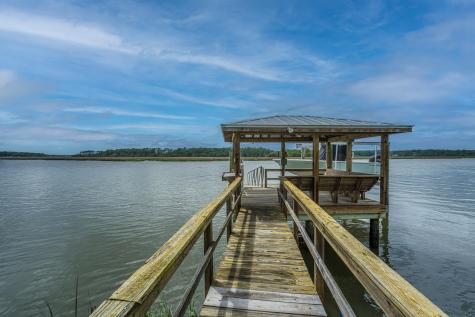 1594 Creekwood Road Edisto Island SC 29438