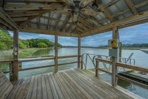 1594 Creekwood Road Edisto Island SC 29438