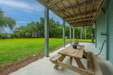 1594 Creekwood Road Edisto Island SC 29438