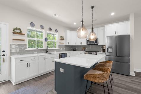 641 N Laurel Street Summerville SC 29483