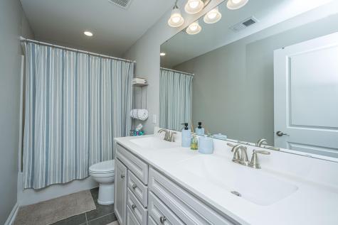 1920 Zonny Moss Drive Johns Island SC 29455