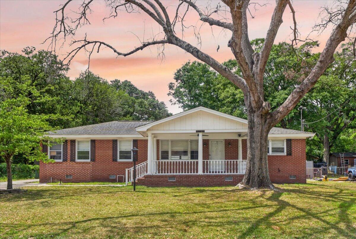 4761 Farmal Street North Charleston SC 29405