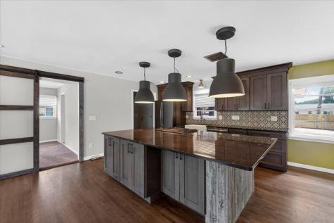 4761 Farmal Street North Charleston SC 29405