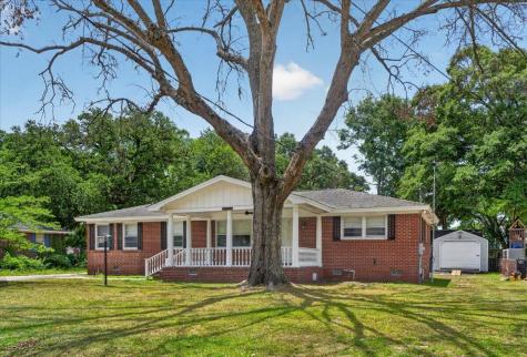 4761 Farmal Street North Charleston SC 29405