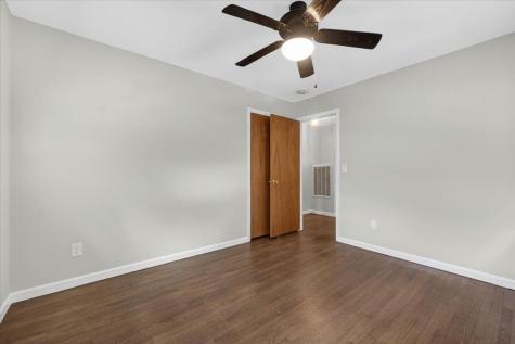 4761 Farmal Street North Charleston SC 29405