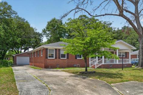 4761 Farmal Street North Charleston SC 29405