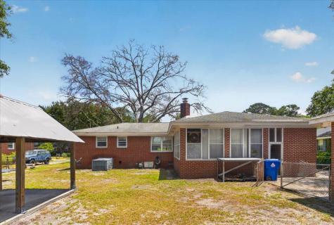 4761 Farmal Street North Charleston SC 29405