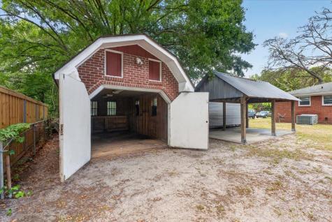 4761 Farmal Street North Charleston SC 29405