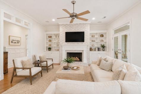 7021 Schooner Street Charleston SC 29492
