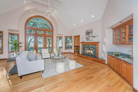 235 Country Club Lane Charleston SC 29412