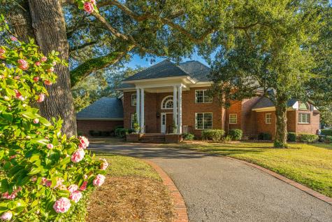 235 Country Club Lane Charleston SC 29412