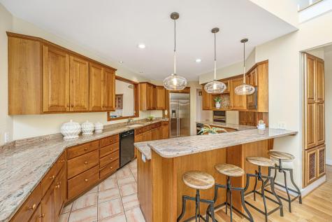 235 Country Club Lane Charleston SC 29412
