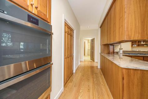 235 Country Club Lane Charleston SC 29412