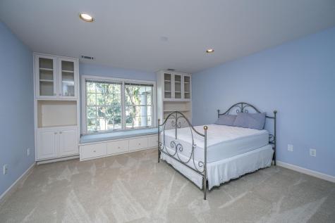 235 Country Club Lane Charleston SC 29412
