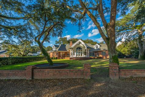 235 Country Club Lane Charleston SC 29412