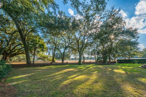 235 Country Club Lane Charleston SC 29412