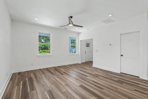 921 Main Street Charleston SC 29407