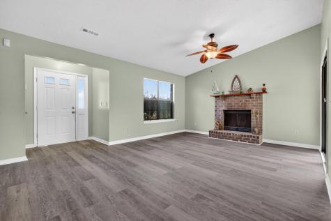 821 Winthrop Street Ladson SC 29456