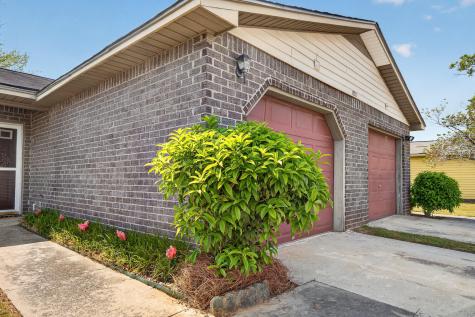 821 Winthrop Street Ladson SC 29456
