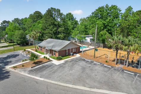 821 Winthrop Street Ladson SC 29456